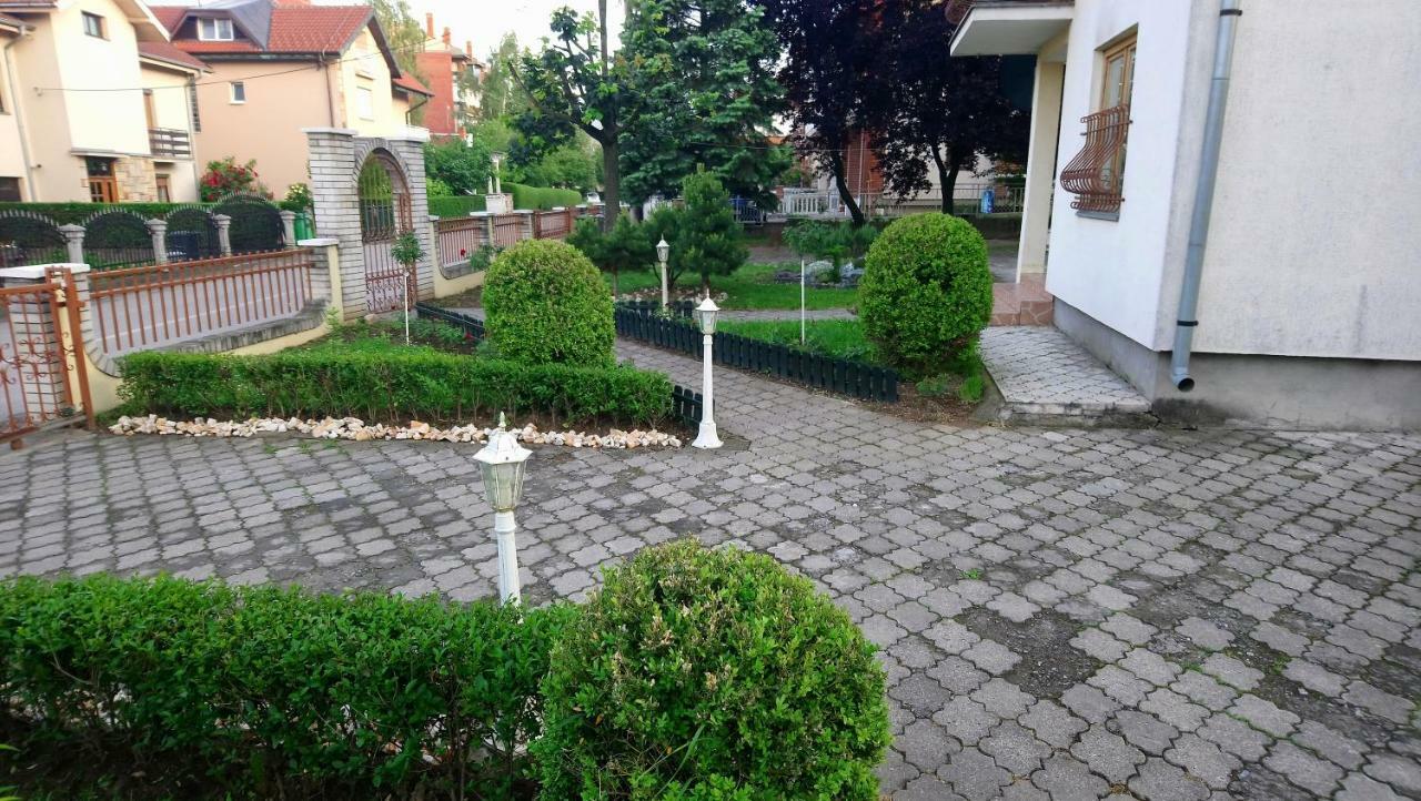 Apartmani Boss Vrnjačka Banja 外观 照片
